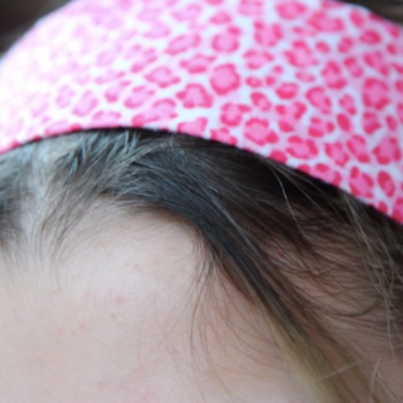 Pink Cheetah Leopard Stretchy Headband - Picture 4 of 4